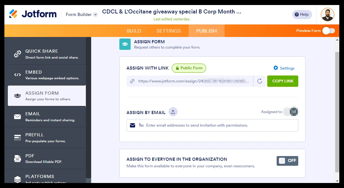 My form asks participants to create an account, yet it is public Image 1 Screenshot 20