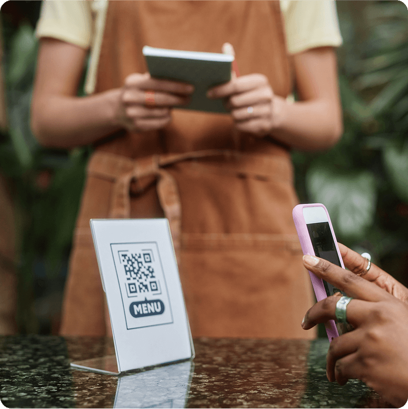 Cafes and food trucks