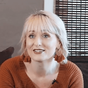 Amanda Lee from Underdog Animal Rescue