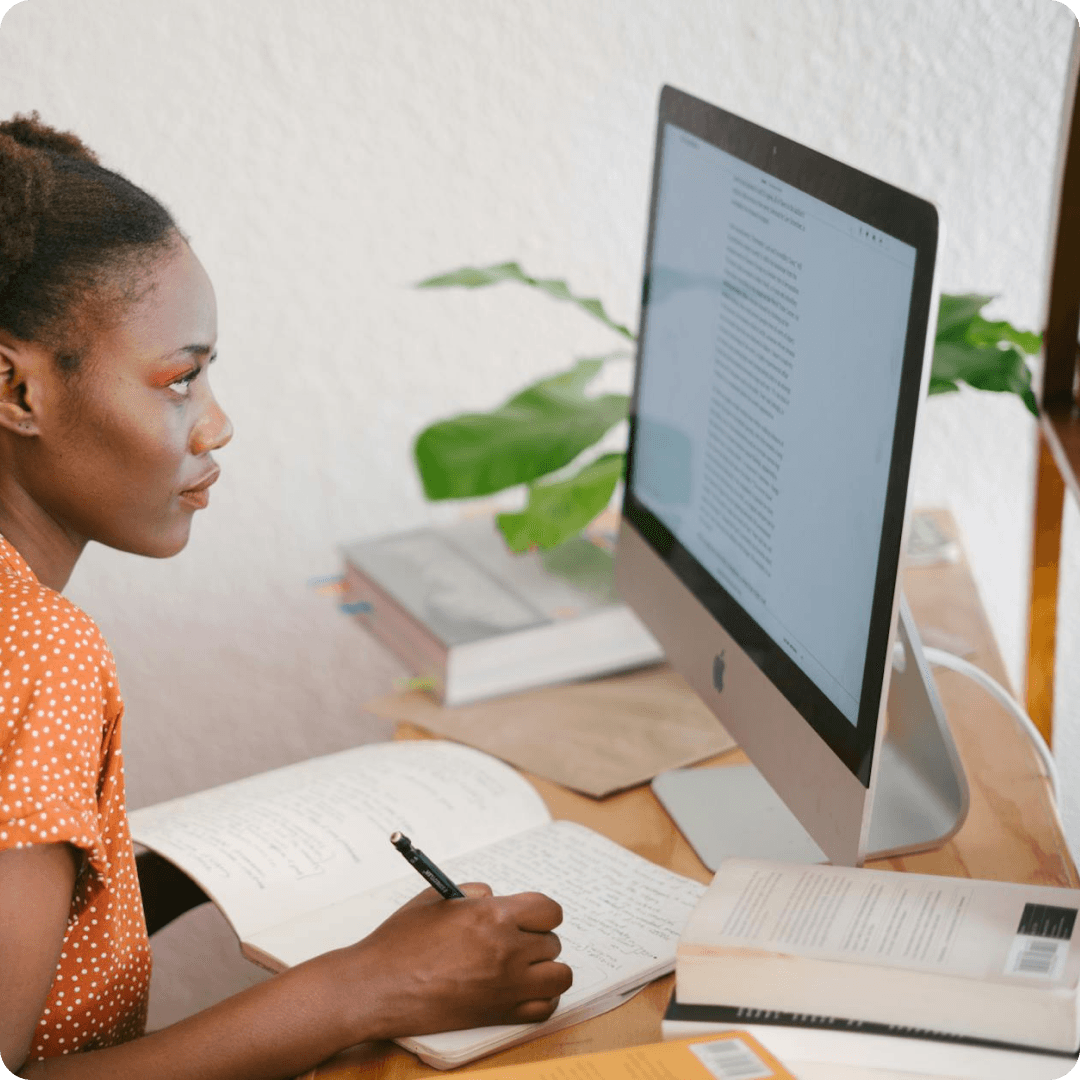 Who benefits from the AI Sentence Expander?