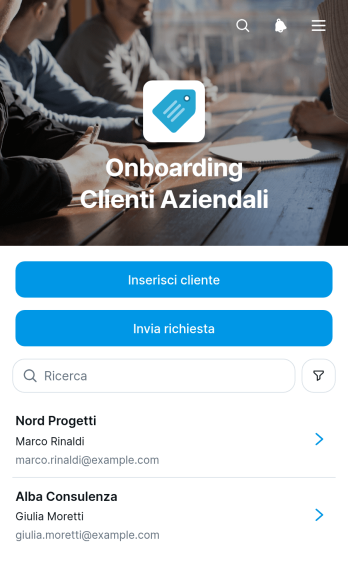 App per l'Inserimento dei Clienti Aziendali